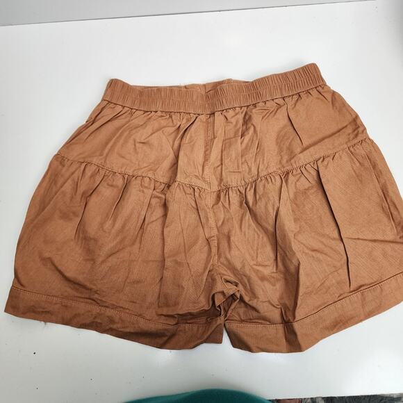 Women's Rust Colored 6 Button Paper Bag Tiered Elastic Linen Shorts Size M - Picture 2 of 3